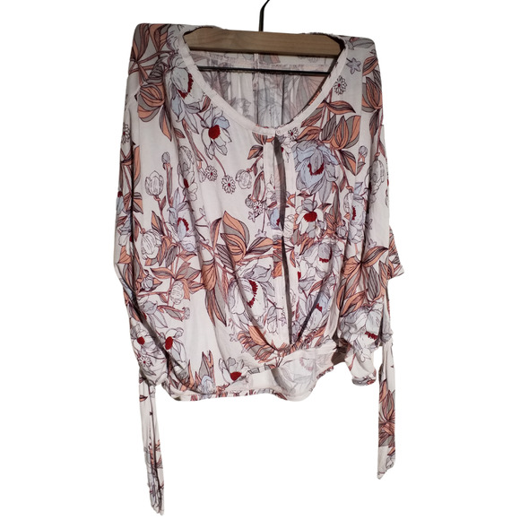 Free People Floral Button Front Top Women’s XS 3/4 Sleeve Round Neck Rayon Blend - Picture 1 of 6